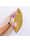 capa-de-almofada-plaid-mostarda-lado 
