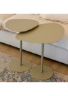 conjunto-de-2-mesas-laterais-organicas-taupe-ambientado