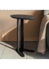 mesa-de-apoio-broto-cor-preto-fosco-decorando-sala-de-estar