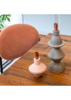 vaso-castiçal-concreto-valentim-pequeno-rosa-e-grande-cinza-claro