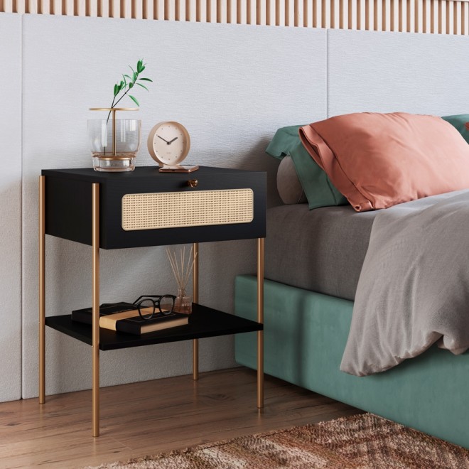 mesa-de-cabeceira-leblon-nero-pes-metal-dourado