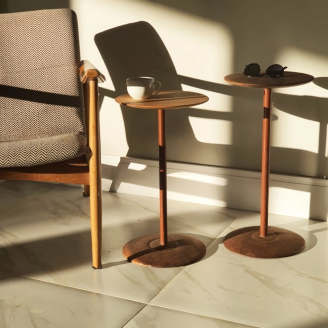 mesa-lateral-cerchi-ambientada