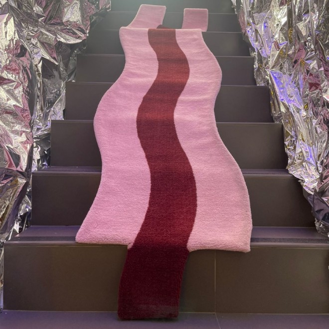 passadeira-continua-rosa-design-rotulo-em-branco