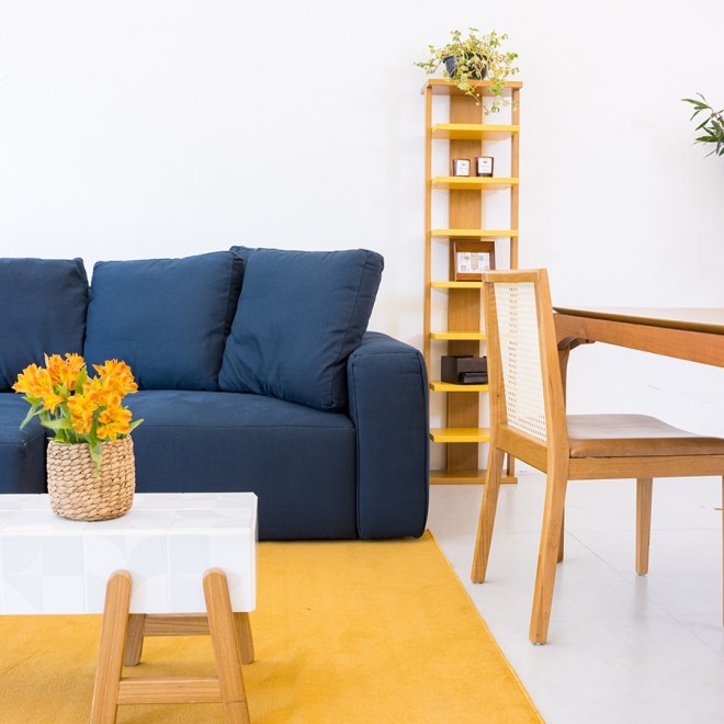 sofa-vincent-azul-marinho-ambientado-lateral